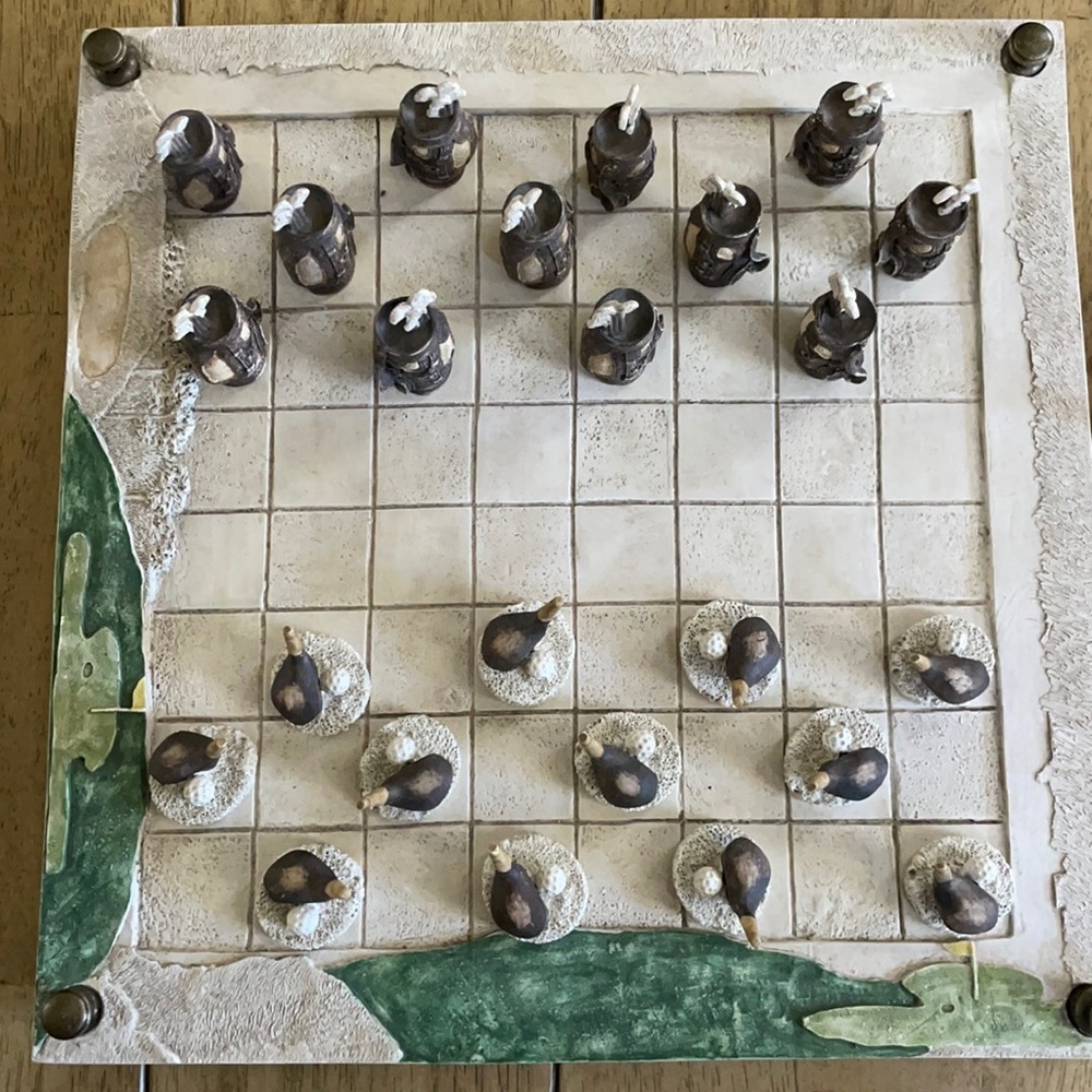 Hen Feathers Golf Checkers Set